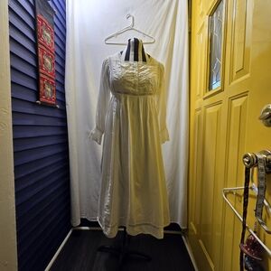 White Embroidered With Lace Trim Women's Dress